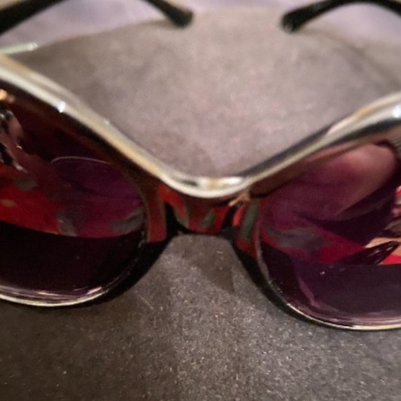 Willie G Harley Sunglasses - Picture 6 of 6